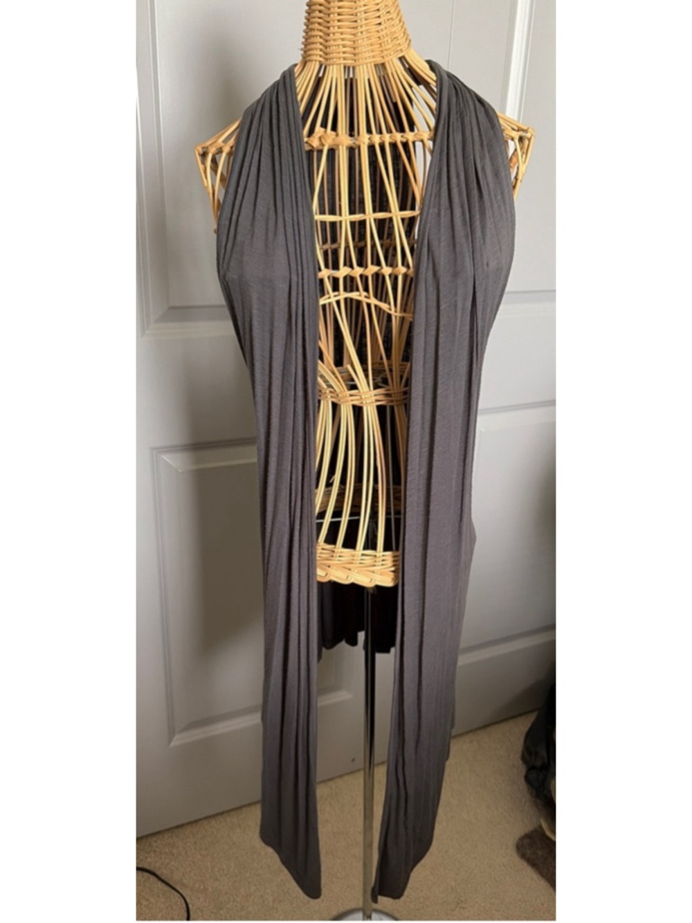 Tammy Mars Gray Sleeveless Tank Top Cardigan